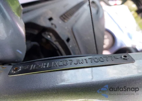 2018 Jeep Wrangler Unlimited Sport 4X4 from USA, damaged, VIN 1C4HJXDG7JW170077